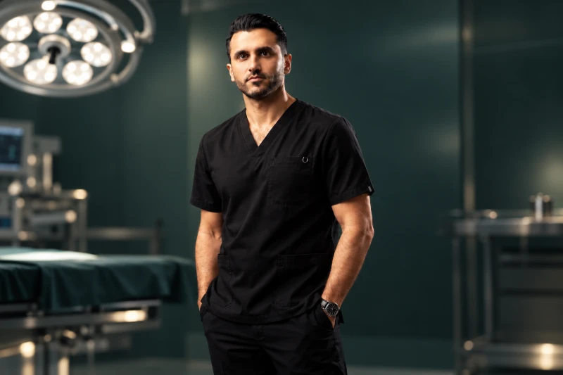 استشاري جراحة التجميل .. معك طوال رحلة التغيير